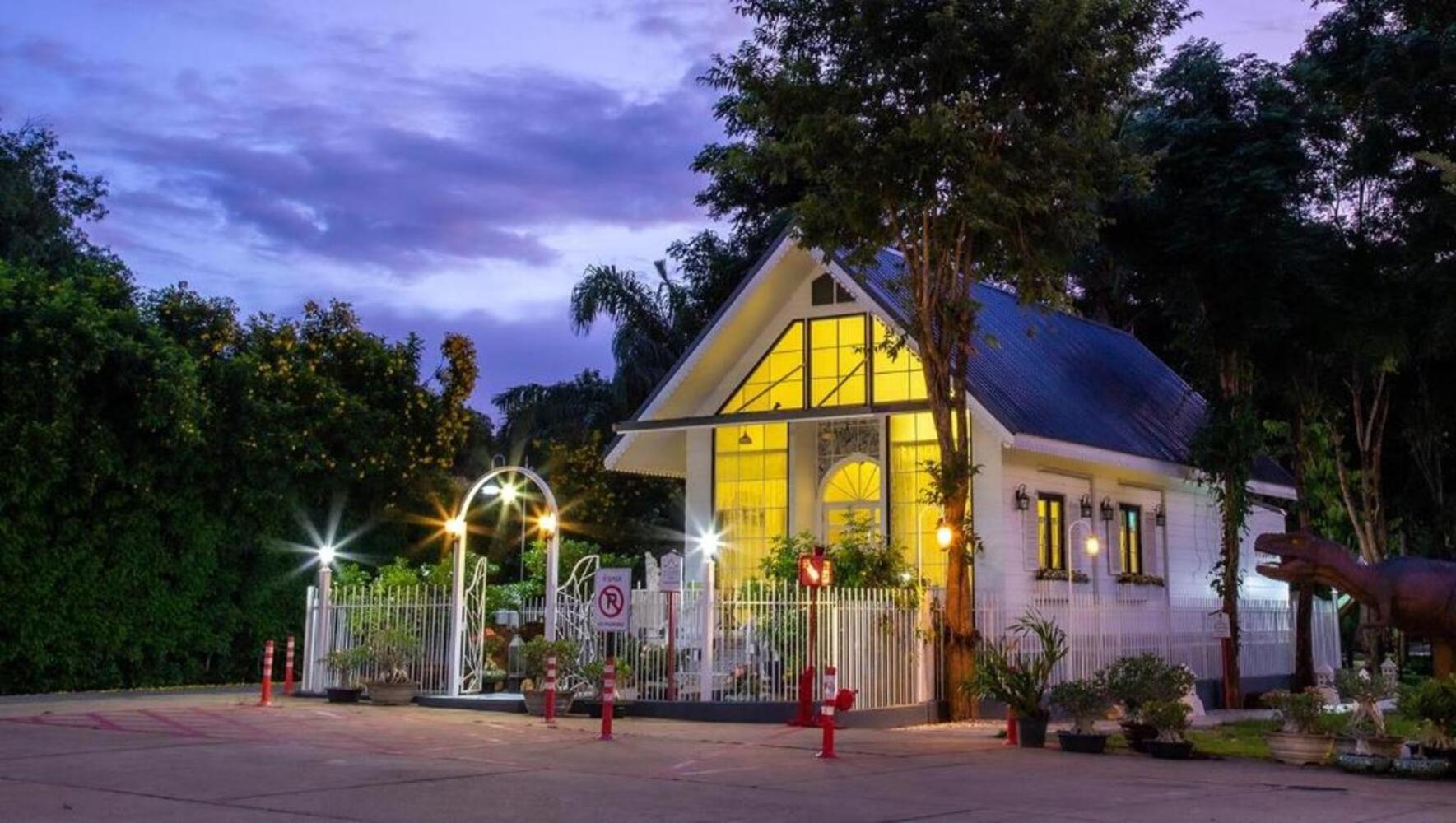 Yoko River Kwai Resort Ban Huai Maenam Noi Buitenkant foto