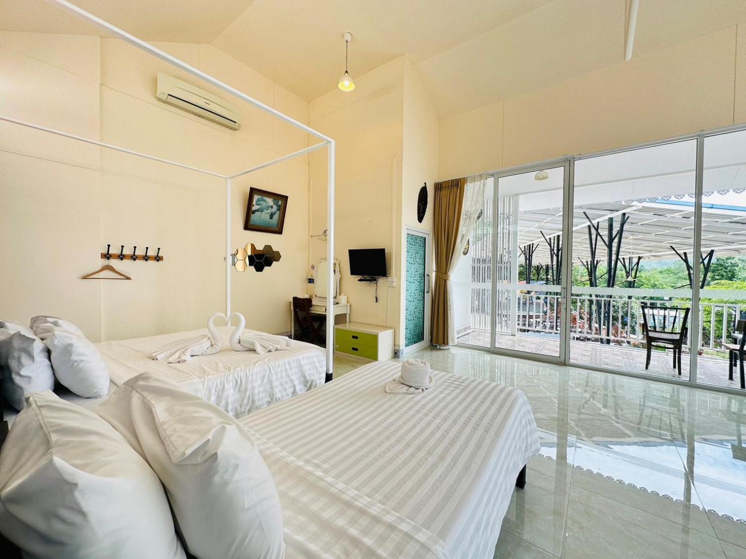 Yoko River Kwai Resort Ban Huai Maenam Noi Buitenkant foto