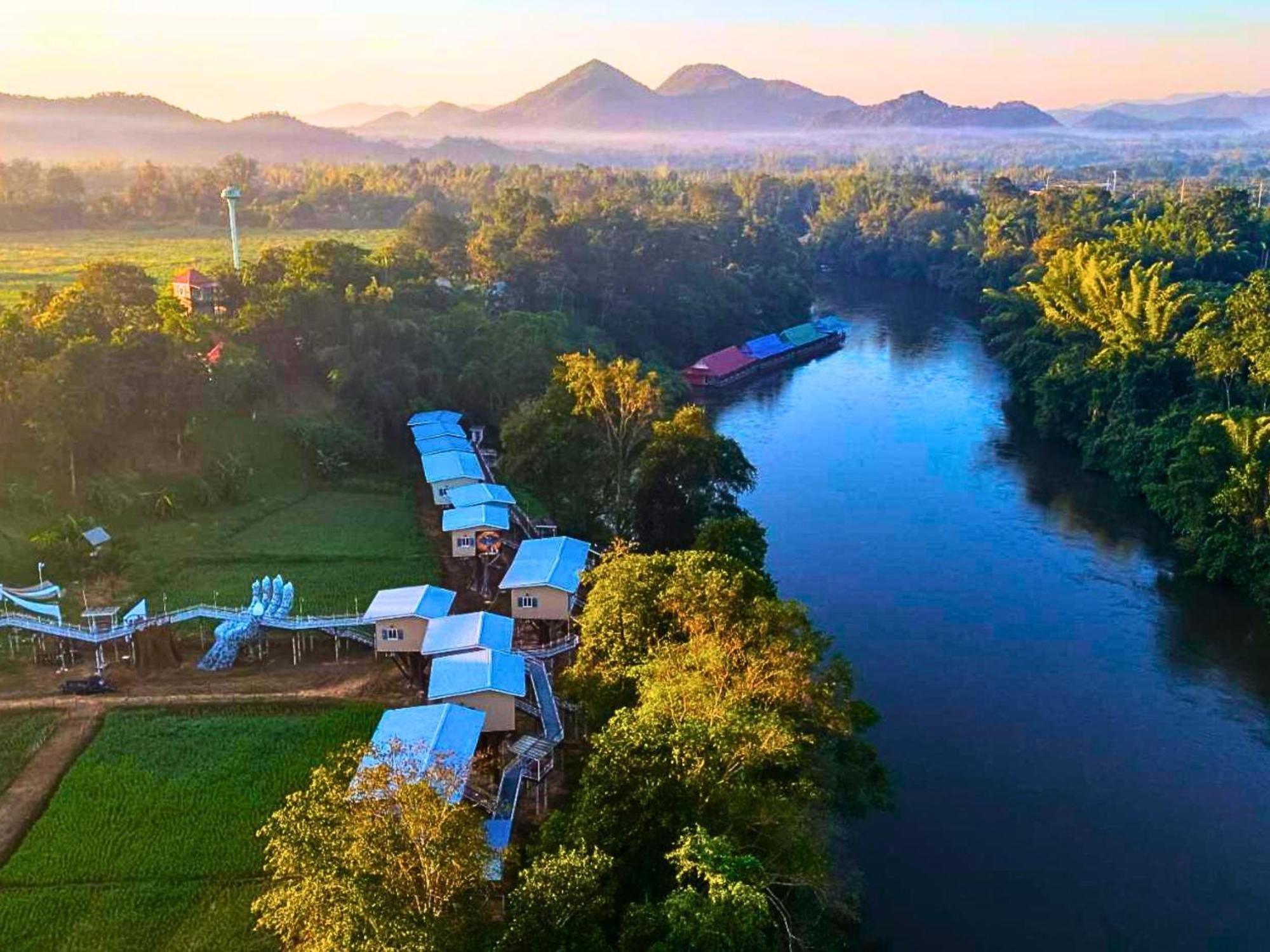 Yoko River Kwai Resort Ban Huai Maenam Noi Buitenkant foto